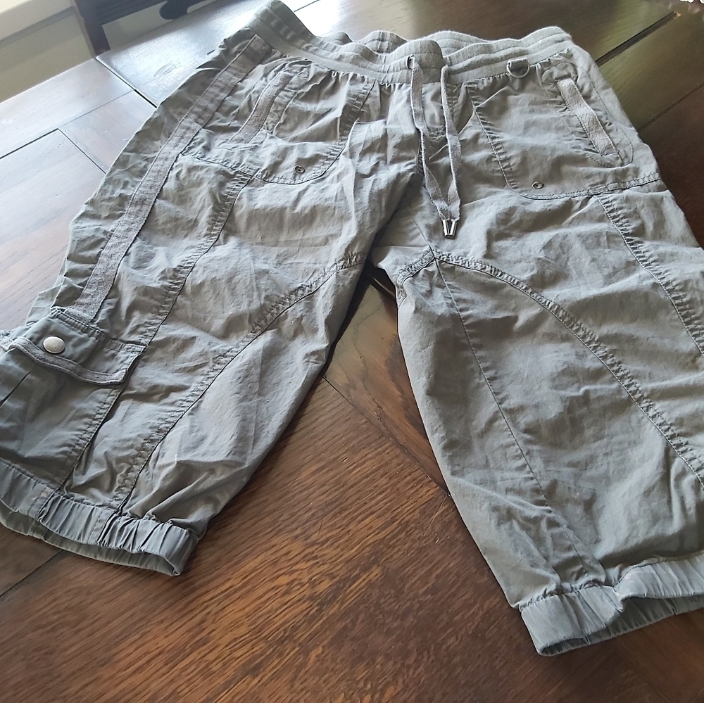LORNA JANE-LIFE CARGO CAPRIS/B2A